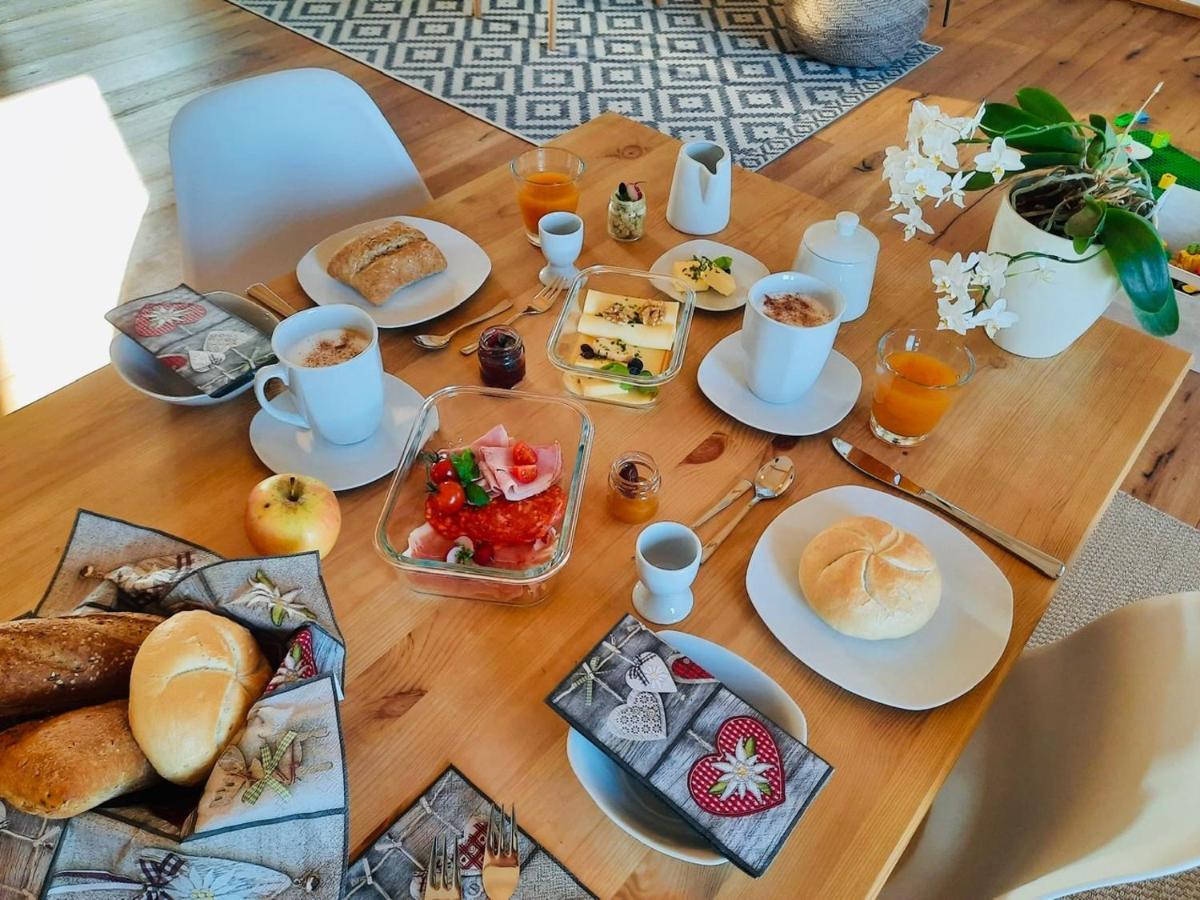 Fugger Alm Lejlighedshotel Weichselbaum Eksteriør billede